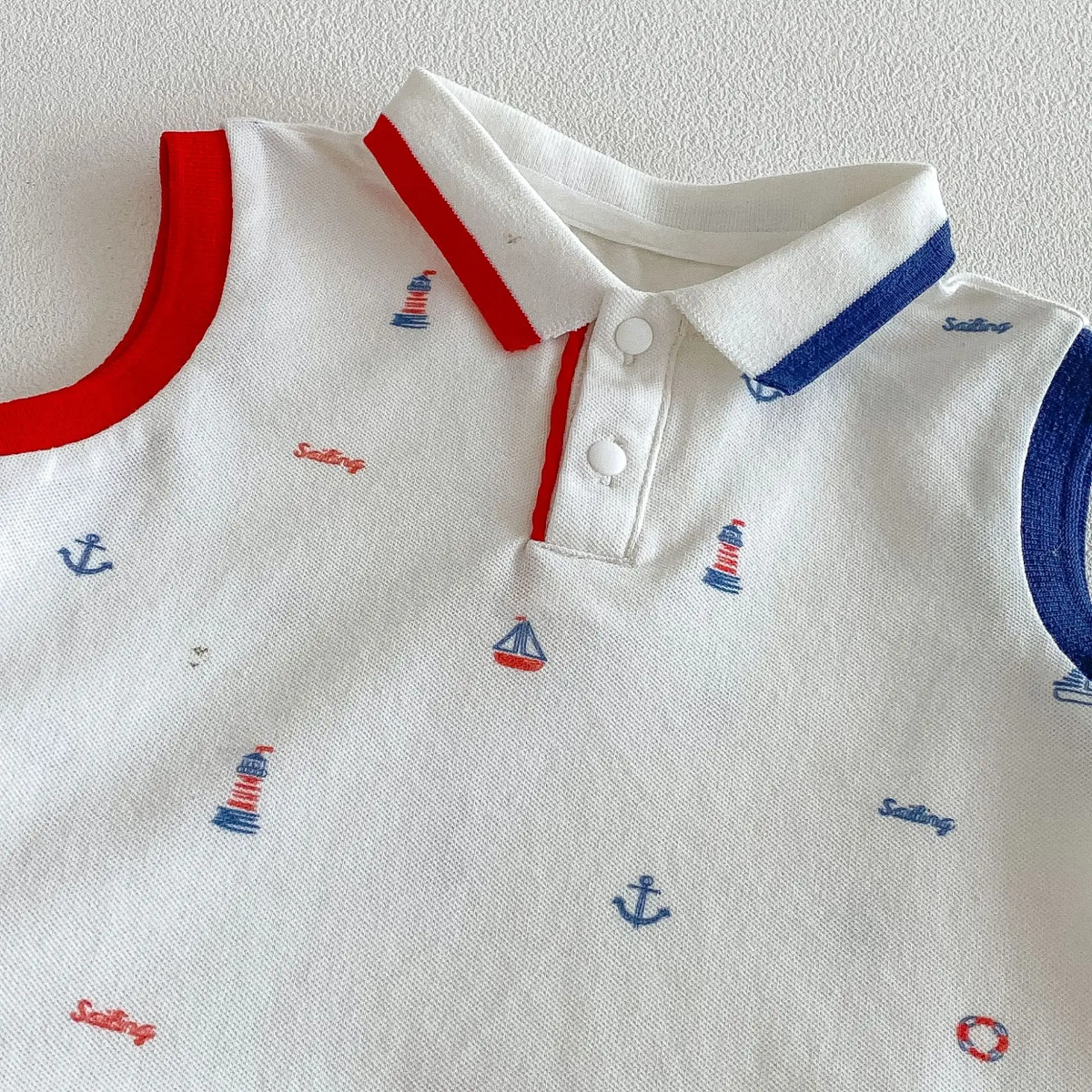 SunnyBaby – Wygodny i uroczy – body typu polo dla niemowląt