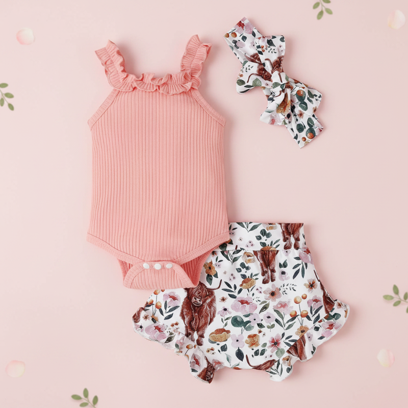 Baby Girl Summer Outfit – Urocze i zwiewne – zestaw ubranek dla niemowląt