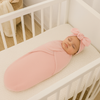 DreamNest – Spokój i komfort – luksusowy otulacz z czapeczką