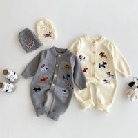 Thumbnail for PlayfulKnit – Delikatny i uroczy – dzianinowy kombinezon dla niemowląt z nadrukiem psów
