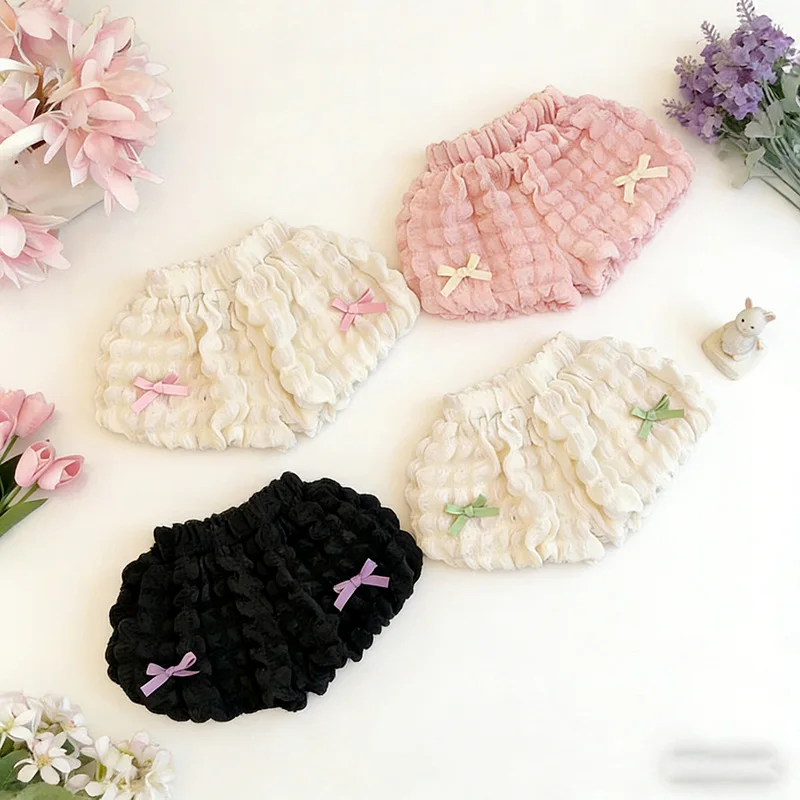 LovelyBloom – Miękkie i urocze – dziecięce spodenki z falbankami i kokardką