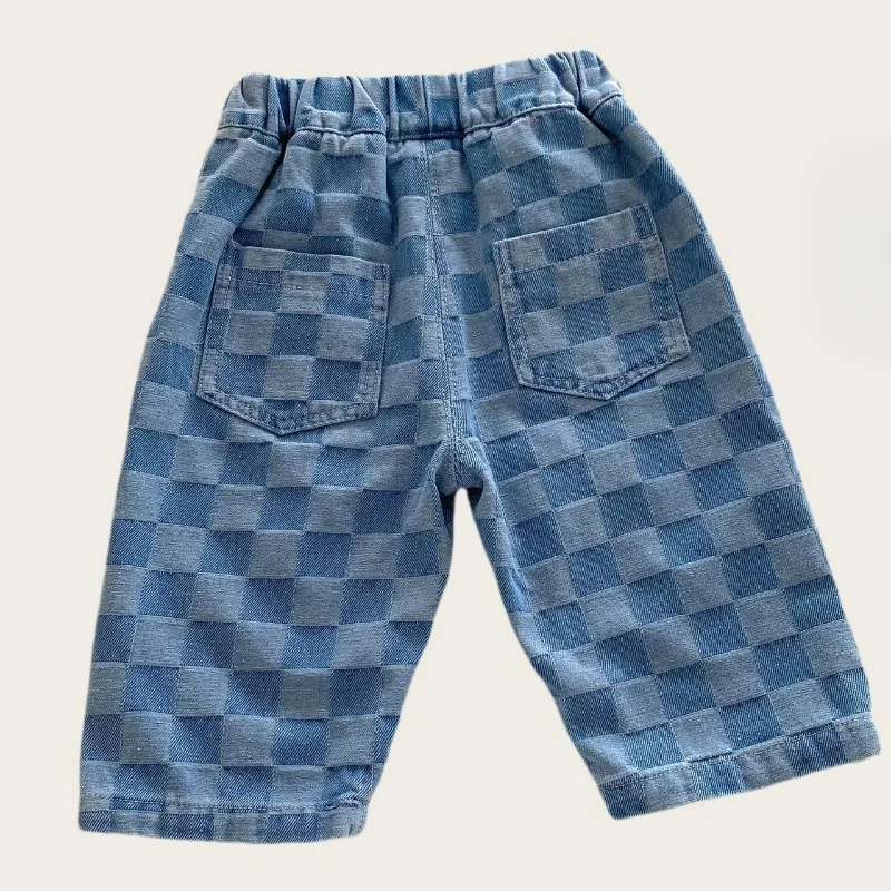 DenimCheck – Wygodne i modne – spodnie dziecięce w kratkę