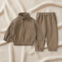 Thumbnail for Winter Tracksuit – Ciepło i wygoda – zimowy zestaw odzieży dziecięcej