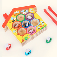 Thumbnail for HoneyHive – Montessori & Edukacyjne – Drewniana gra w sortowanie pszczół