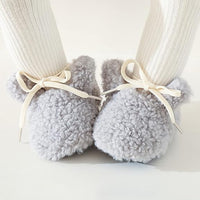 Thumbnail for SnuggleBunny – Ciepłe i bezpieczne – antypoślizgowe kapcie Bunny