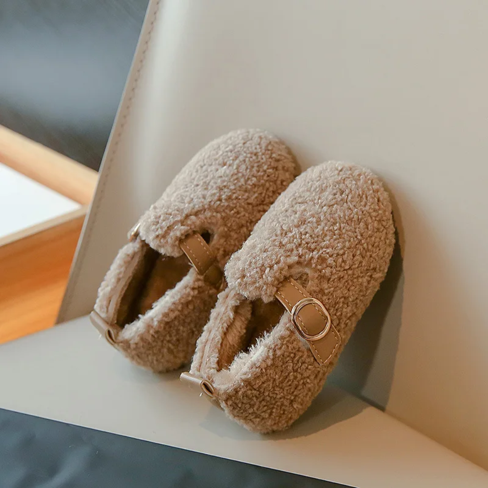 WarmSteps – Wygodne i przytulne – pluszowe zimowe buciki dla dzieci