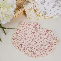 Thumbnail for BabyBloom – Urocze i wygodne – śliniaczek dla niemowląt z falbaną