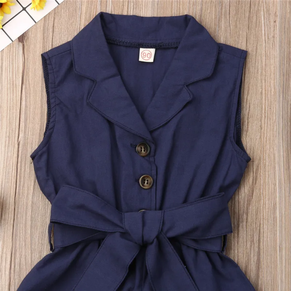 LittleLady – Elegancja i trendy – Kombinezon z wiązaniem w talii