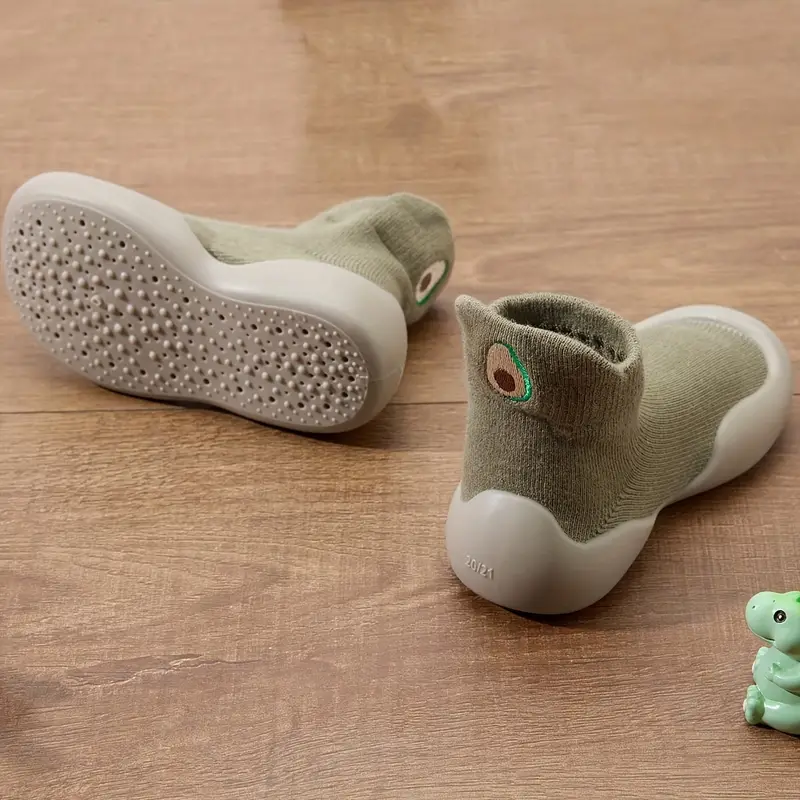 BareFoot – Naturalne chodzenie – buty dla niemowląt z elastyczną podeszwą