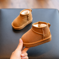 Thumbnail for CozySteps – Ciepłe i praktyczne – dziecięce botki