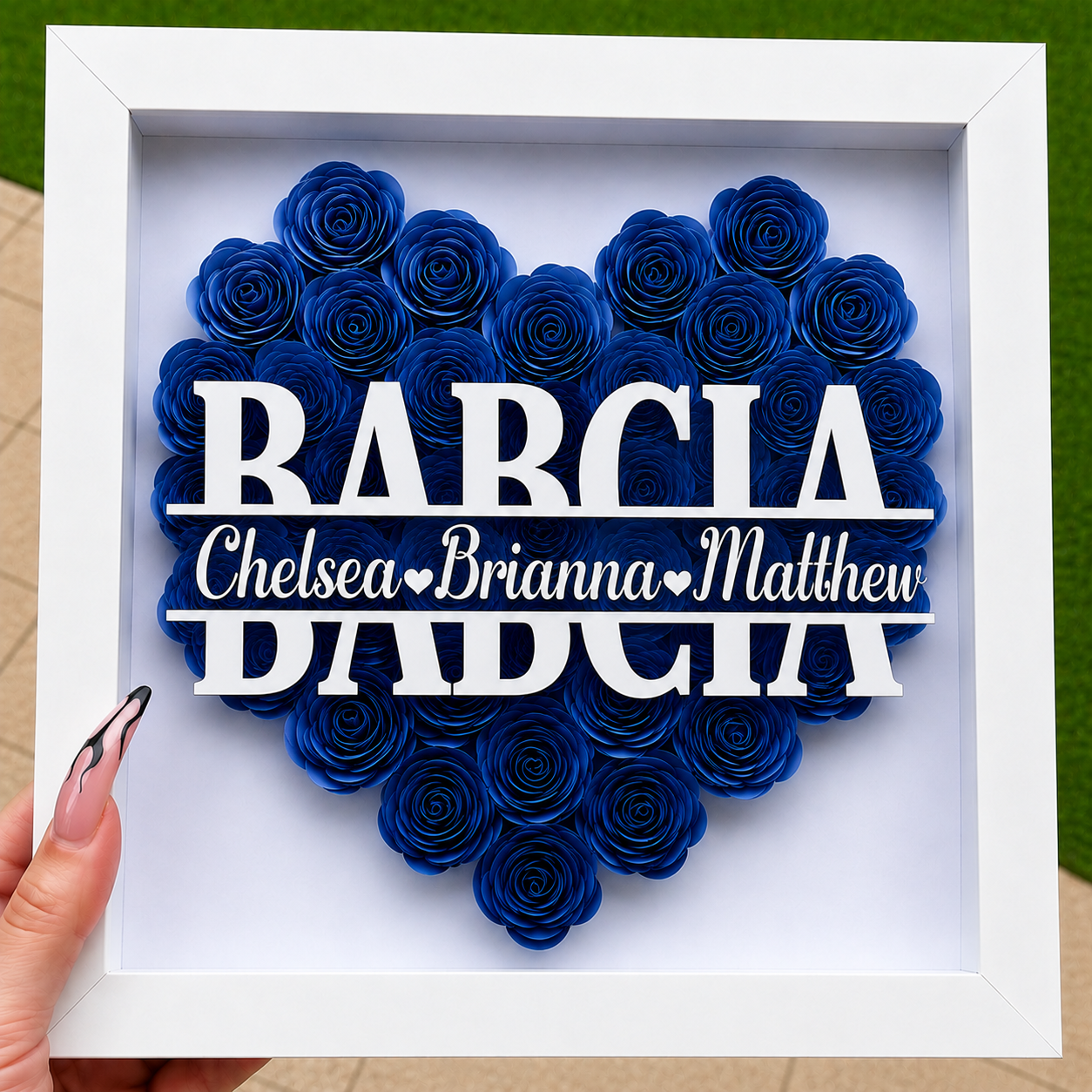 Personalized Rose Shadow Box – Wyjątkowy prezent na Dzień Matki – spersonalizowane pudełko z różami