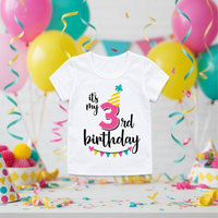 Thumbnail for Birthday Graphic Tee – Urocze i zwiewne – dziecięca koszulka urodzinowa