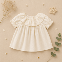Thumbnail for Ruffle Collar Top – Elegancka i wygodna – bluzka z ozdobnym kołnierzykiem i bufiastymi rękawami