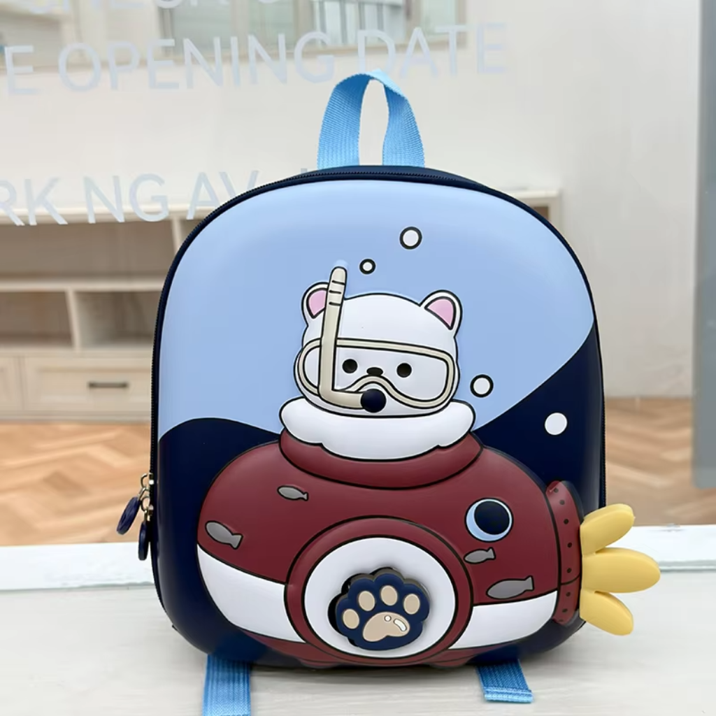 KiddoPack – Uroczy i praktyczny – plecak dziecięcy z świecącą nóżką