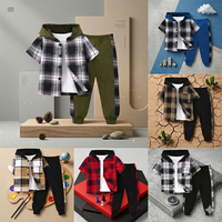 Thumbnail for Boys Checkered Outfit – Modny i wygodny – zestaw dziecięcy w kratkę