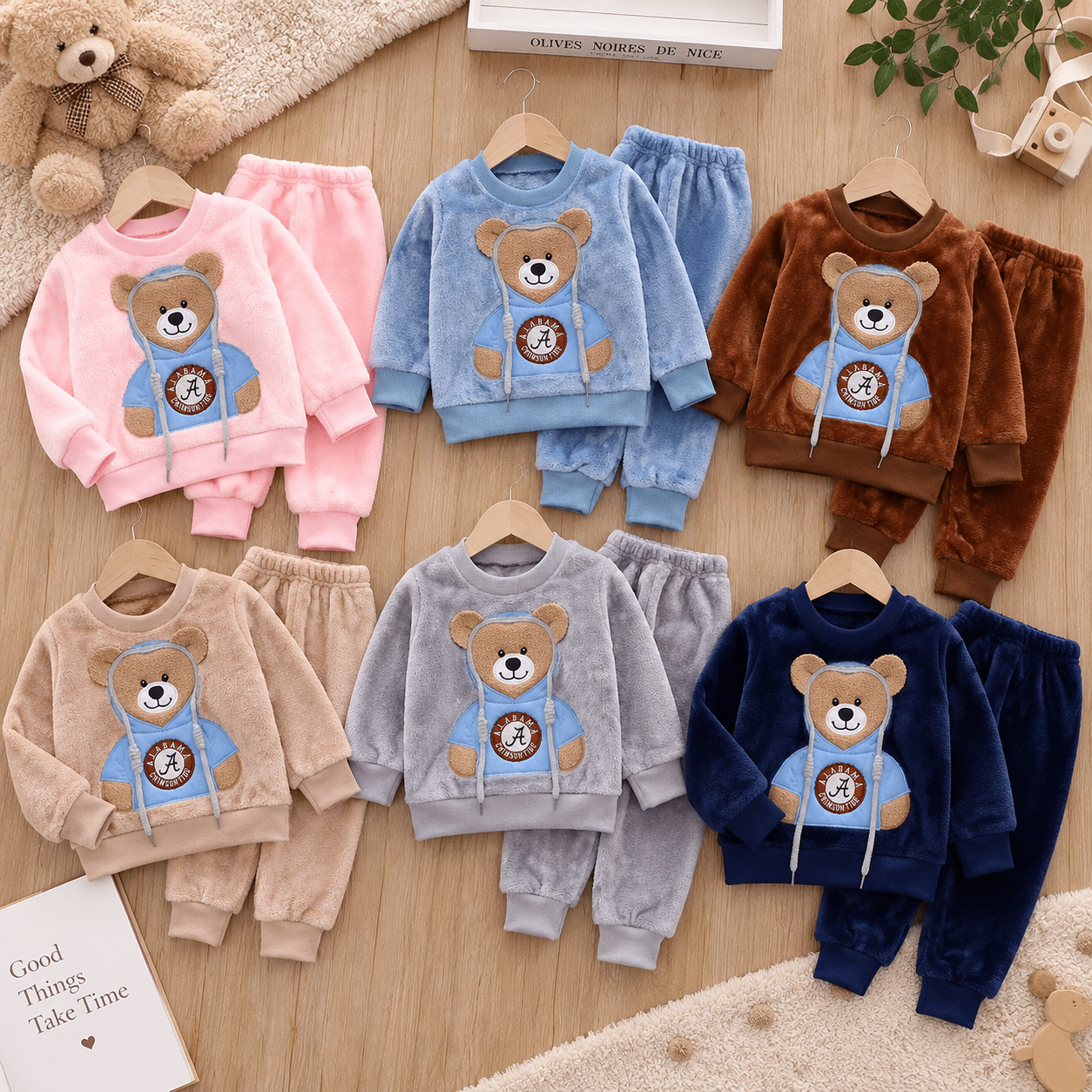 CozyBear – Ciepły i miękki – dziecięcy dres z motywem niedźwiadków