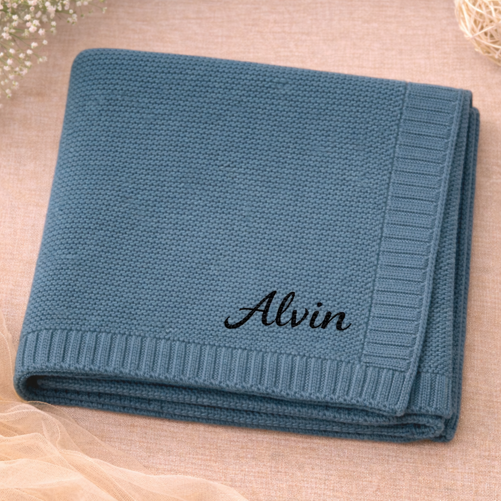 Personalized Baby Blanket – Miękki i wyjątkowy – bawełniany koc z indywidualnym haftem