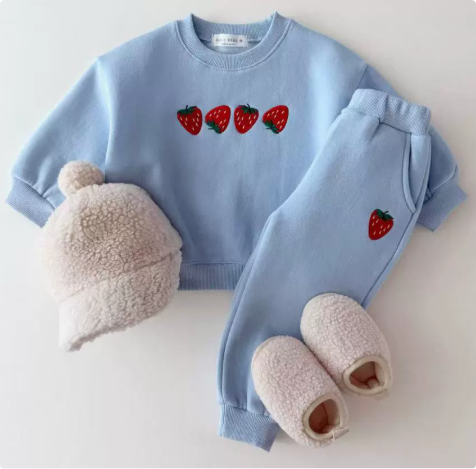 Mini Fashion™ - Sweter w truskawki - Odzież dziecięca