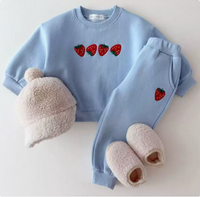 Thumbnail for Mini Fashion™ - Sweter w truskawki - Odzież dziecięca