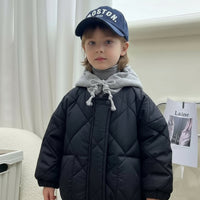 Thumbnail for CozyShield – Ciepła i wytrzymała – pikowana kurtka z kapturem