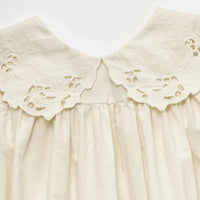 Thumbnail for Sleeveless Dress – Elegancka i wygodna – sukienka z koronkowym kołnierzem