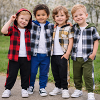 Thumbnail for Boys Checkered Outfit – Modny i wygodny – zestaw dziecięcy w kratkę