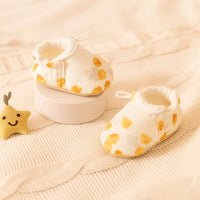 Thumbnail for TinyTrend – Modne i lekkie – buciki dla noworodków