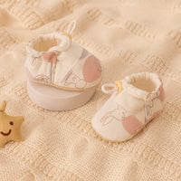 Thumbnail for TinyTrend – Modne i lekkie – buciki dla noworodków