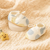 Thumbnail for TinyTrend – Modne i lekkie – buciki dla noworodków