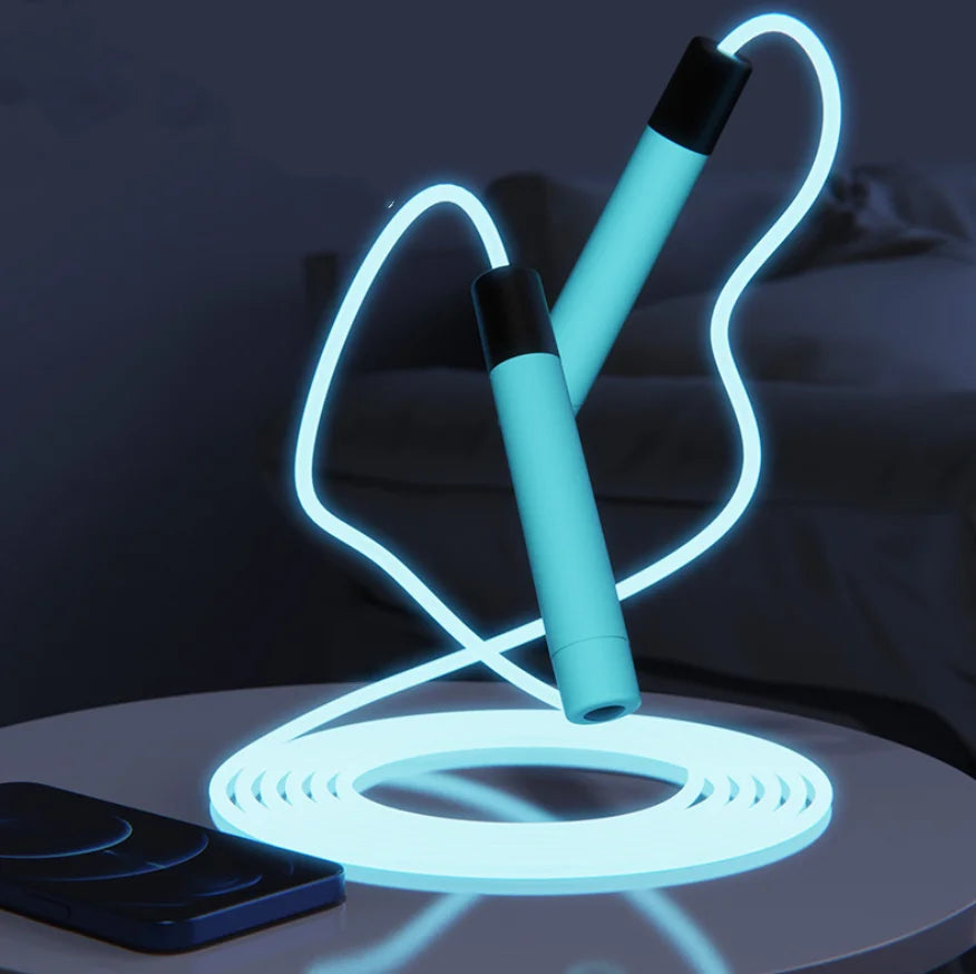 GlowRope – Unikalna i energetyczna – świecąca skakanka
