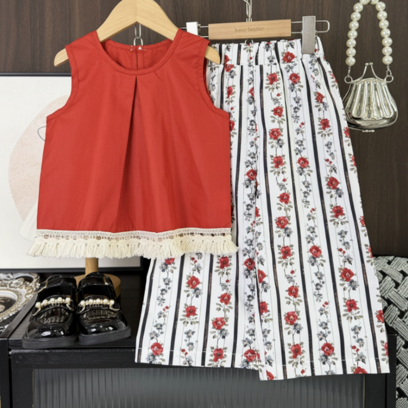 Sleeveless Tops & Pants – Delikatny i stylowy – letni zestaw odzieży dziecięcej