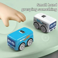 Thumbnail for RoboBus – Inteligentny i interaktywny – mini pilot zdalnego sterowania do samochodu