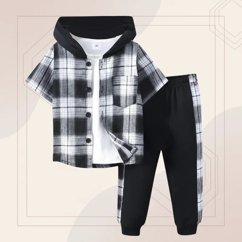 Boys Checkered Outfit – Modny i wygodny – zestaw dziecięcy w kratkę