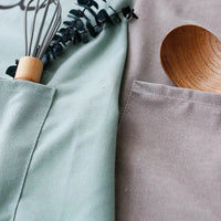 Thumbnail for BearBuddy™ – Fajne i praktyczne – fartuchy dla dzieci i dorosłych