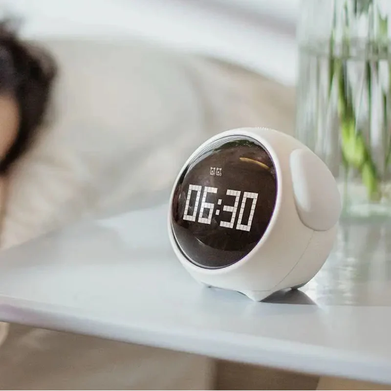 Cute Expression Alarm Clock – Uroczy i praktyczny – budzik dla dzieci