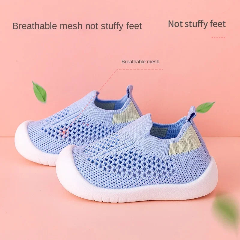 HappyFeet Comfy™ - Antypoślizgowe buciki - Trampki dziecięce