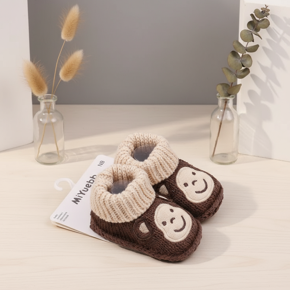 Mini Fashion – Dzianinowe buciki dla niemowląt (3-6 miesięcy)