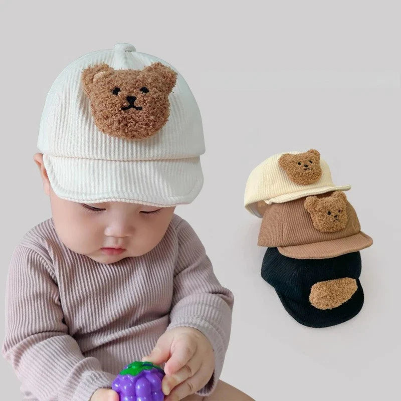 Mini Fashion - Odważny i uroczy – dziecięca czapka z sztruksu z motywem misia