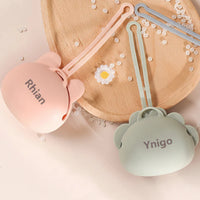 Thumbnail for Personalized Pacifier Case – Grawerowany i praktyczny – spersonalizowany uchwyt na smoczek