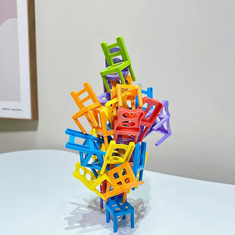 Chair Stack™ - Interaktywna i stymulująca kreatywność - gra w układanie krzeseł