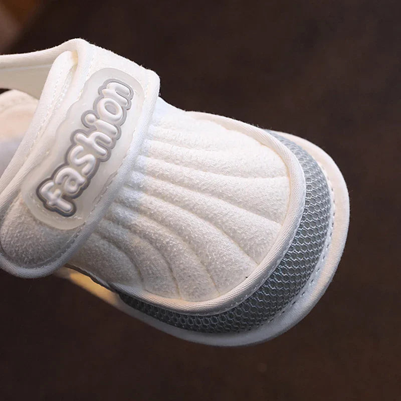 TinySteps – Oddychające i lekkie – letnie sandałki dla niemowląt z antypoślizgową podeszwą