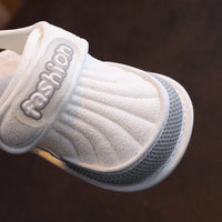 Thumbnail for TinySteps – Oddychające i lekkie – letnie sandałki dla niemowląt z antypoślizgową podeszwą