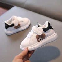 Thumbnail for Bear Sneakers – Wygodne i urocze – dziecięce trampki z motywem misia