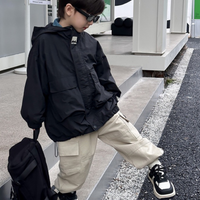 Thumbnail for LiloWear – Wiatroodporna i wodoodporna – dziecięca kurtka wiatrochronna z kapturem